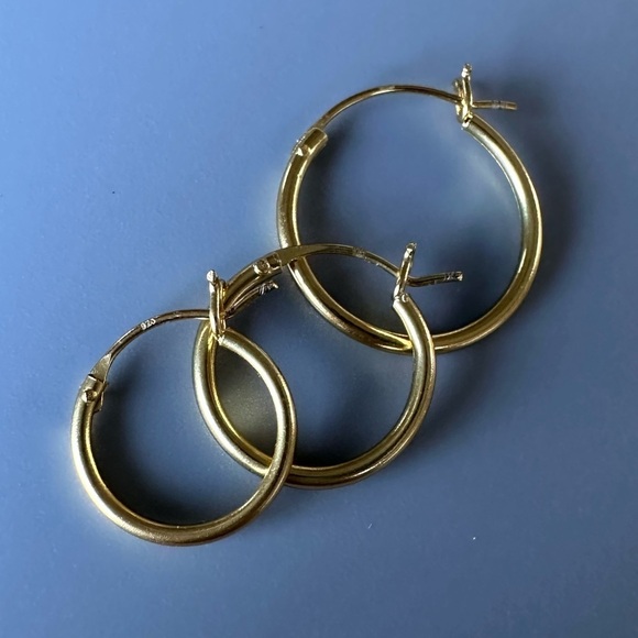 Gold Hoop Earrings Set - Picture 4 of 10